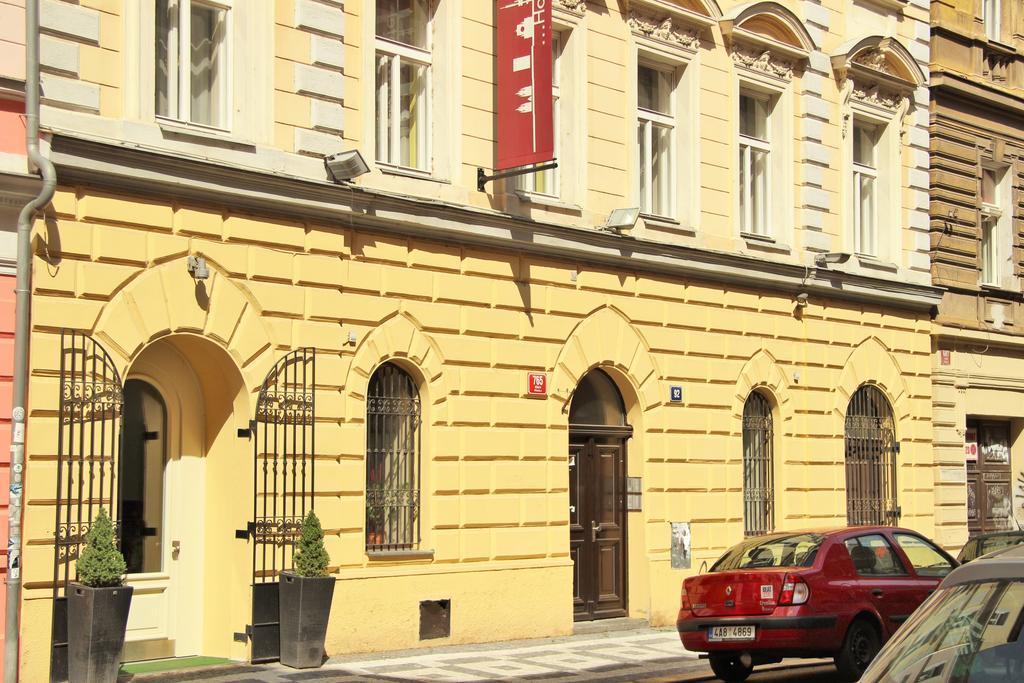 City Lounge Hotel Praga Esterno foto
